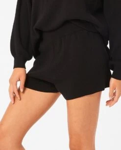 Premium Knit Short -Wavy Trend Wear 00rwws 0090 2