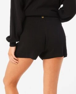 Premium Knit Short -Wavy Trend Wear 00rwws 0090 3