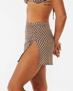 La Isla Geo Swim Skirt -Wavy Trend Wear 0bowsw 0090 3