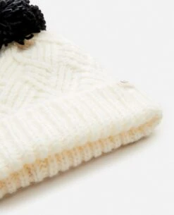 Groundswell Pom Pom Beanie -Wavy Trend Wear gbnak1 3021 3