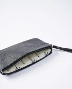 Essentials 2 Wristlet -Wavy Trend Wear lwuir1 1619 3